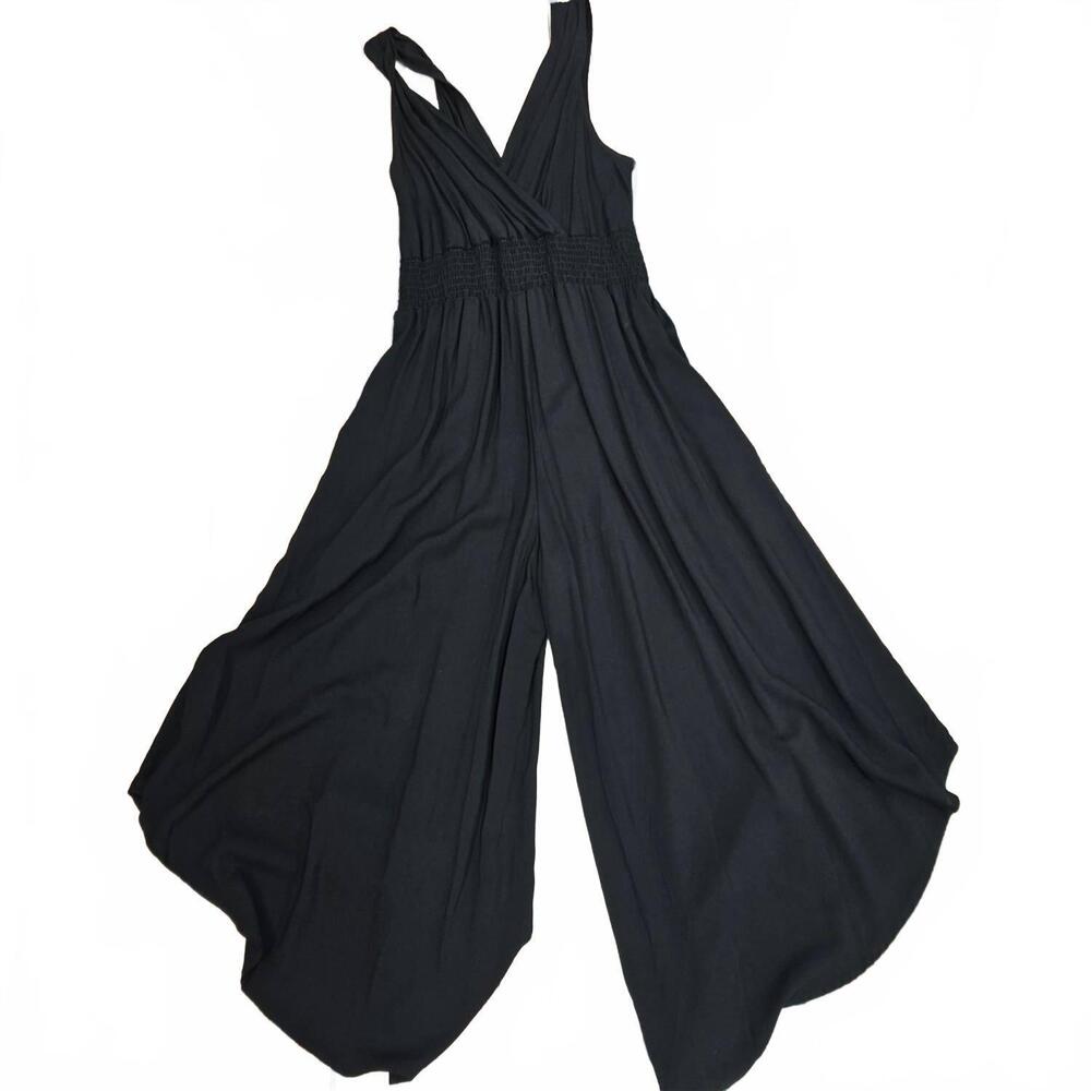 NEW PAPILLON women's sleeveless wide leg jump suit in black